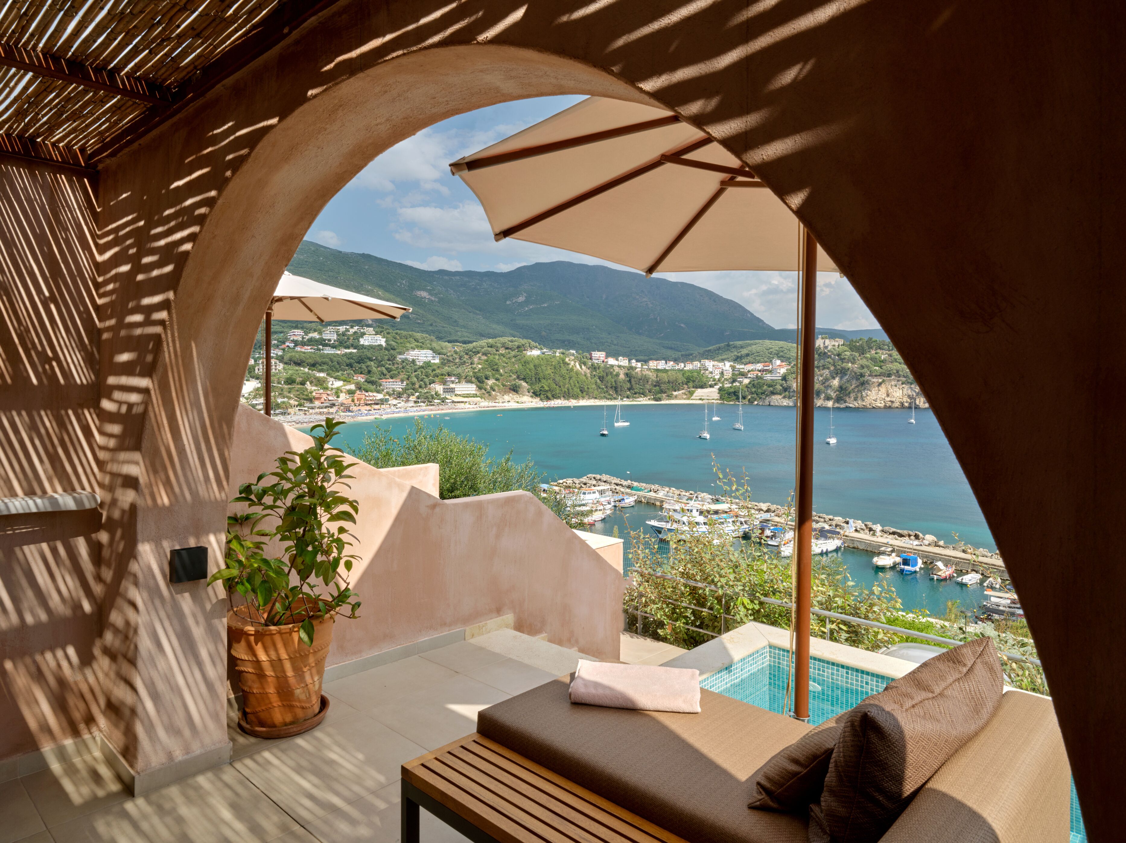 Isavoria Eco Chic Resort