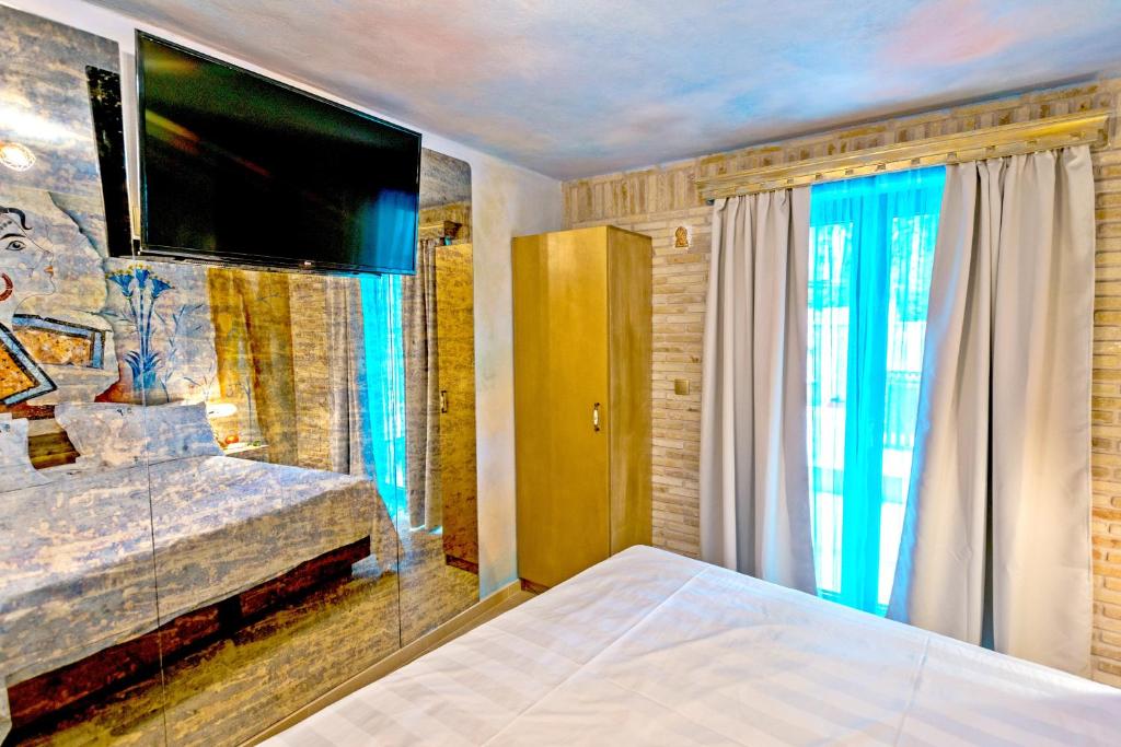 Leda Suites
