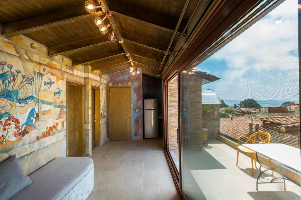Leda Suites