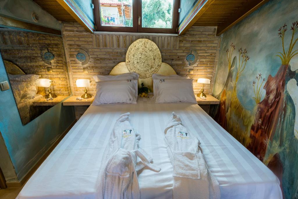 Leda Suites