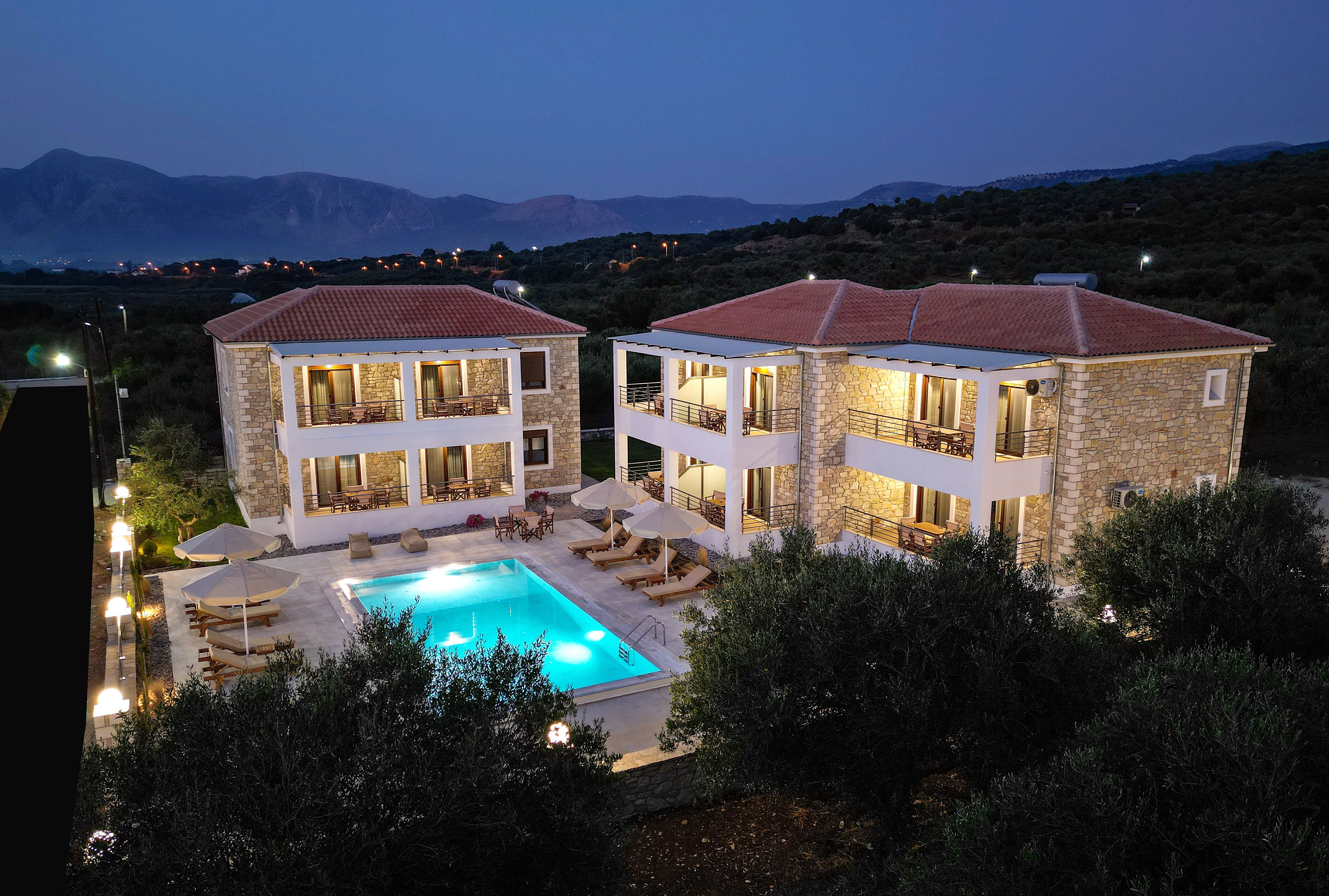 Michelangelo Suites & Apartments