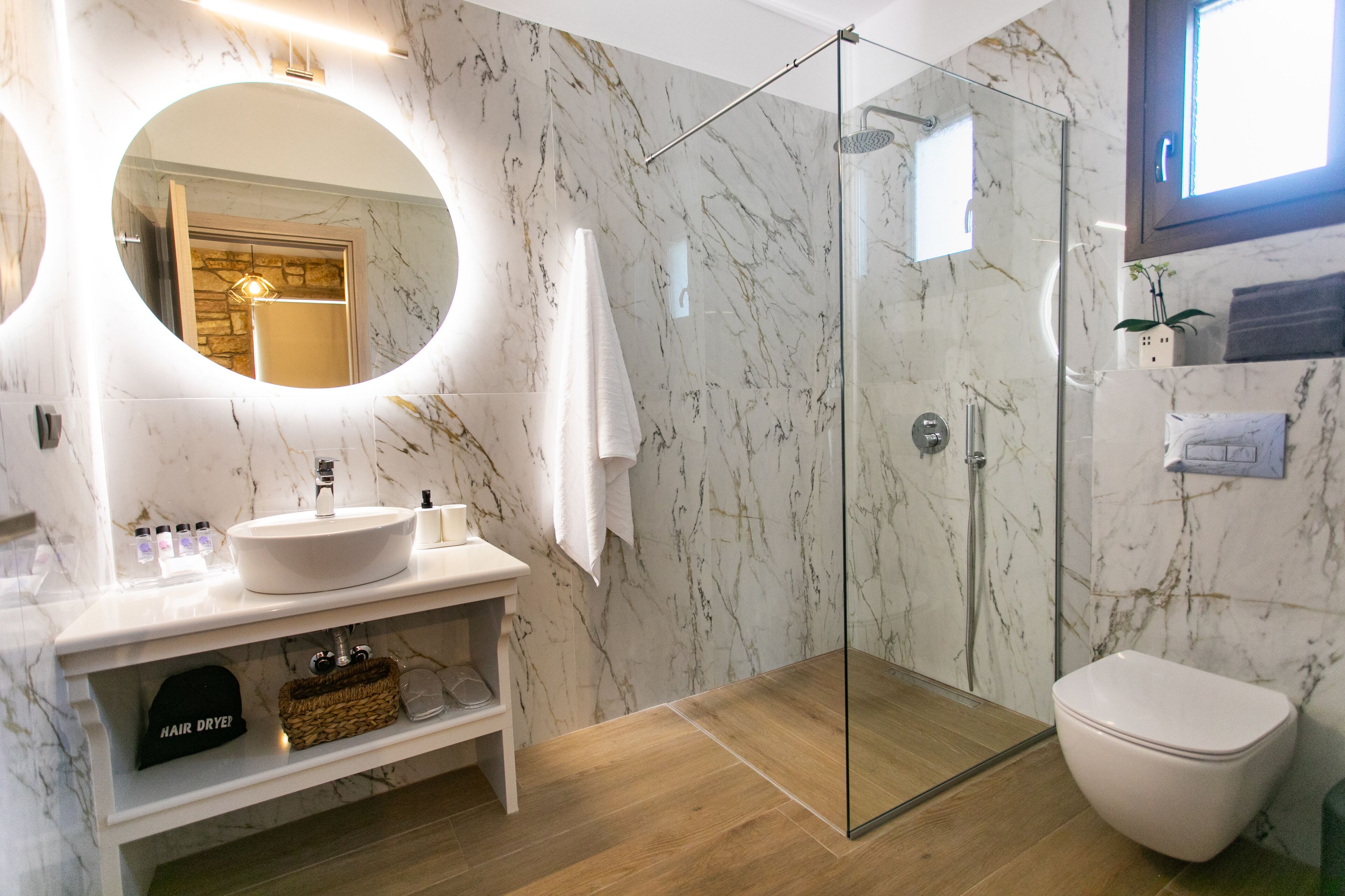 Michelangelo Suites & Apartments