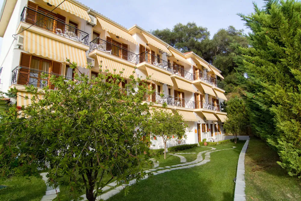 Villa Angelika Apartments & Studios