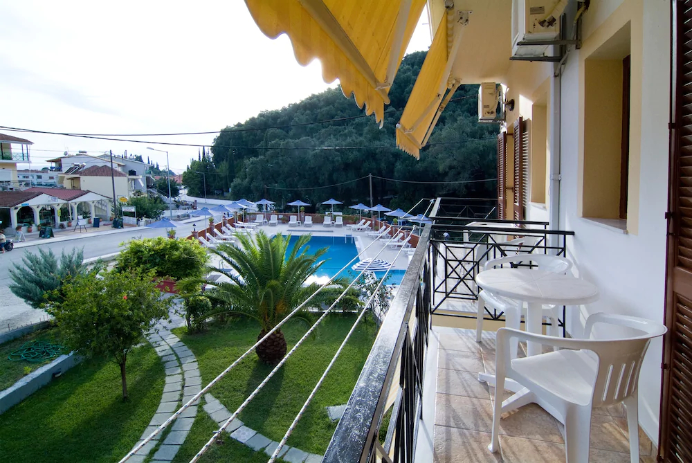 Villa Angelika Apartments & Studios