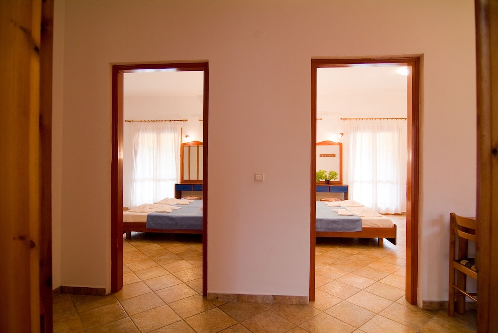 Villa Angelika Apartments & Studios