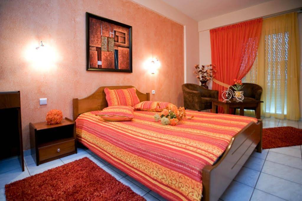 Tsironis Rooms