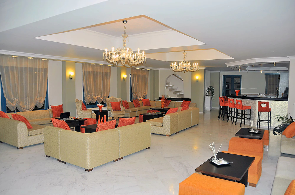Karavostasi Beach Hotel