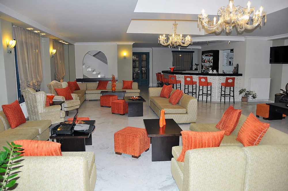 Karavostasi Beach Hotel