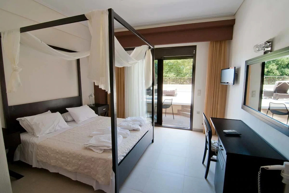 Riviera Perdika Hotel