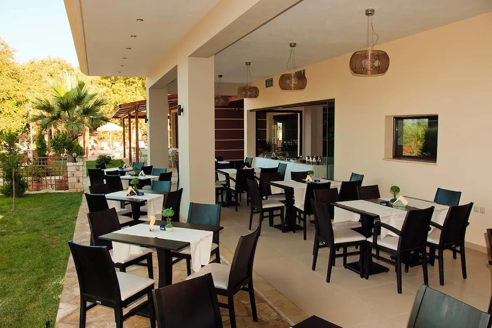 Riviera Perdika Hotel