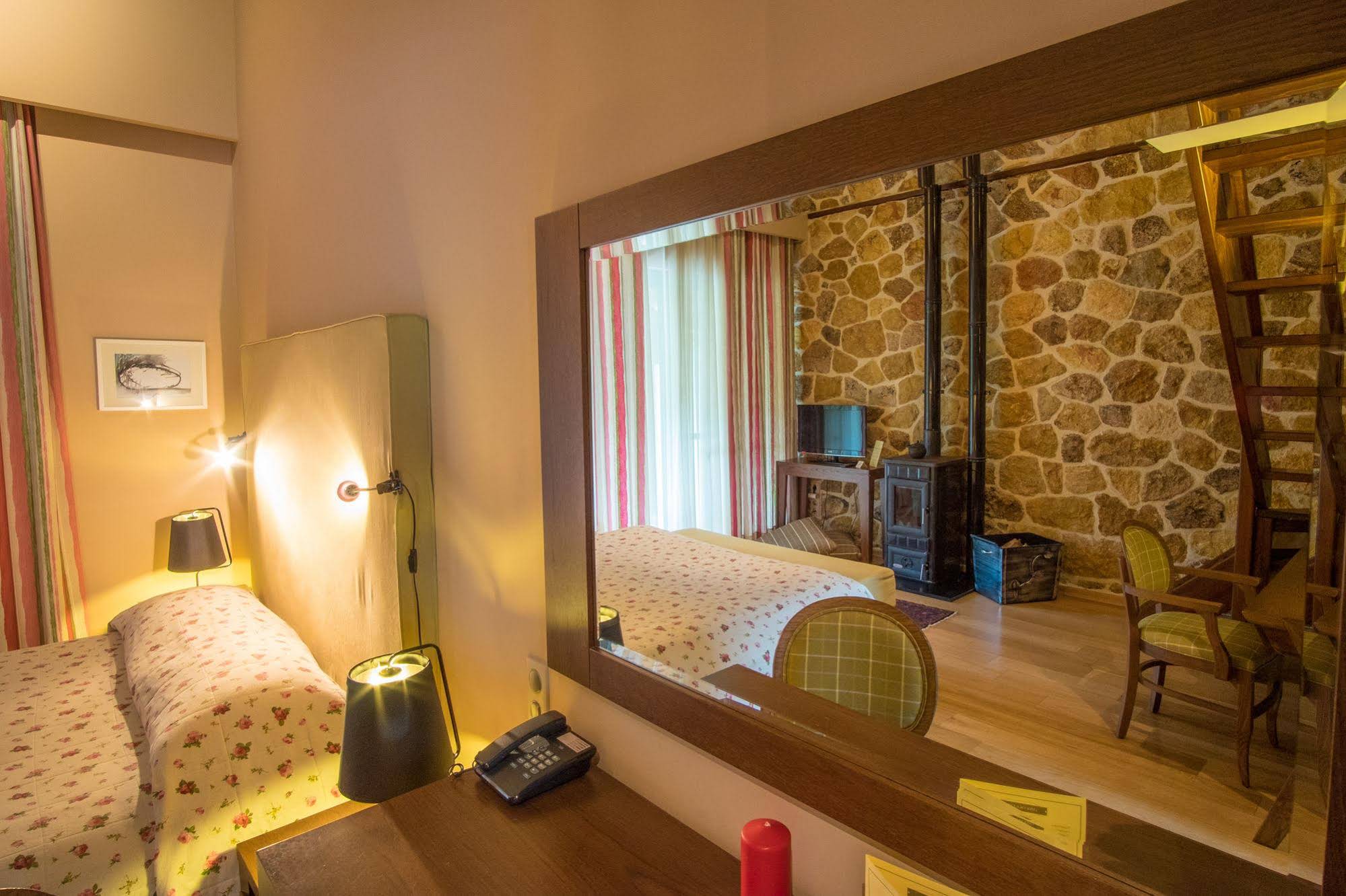 Orizontes Tzoumerkon Hotel Resort