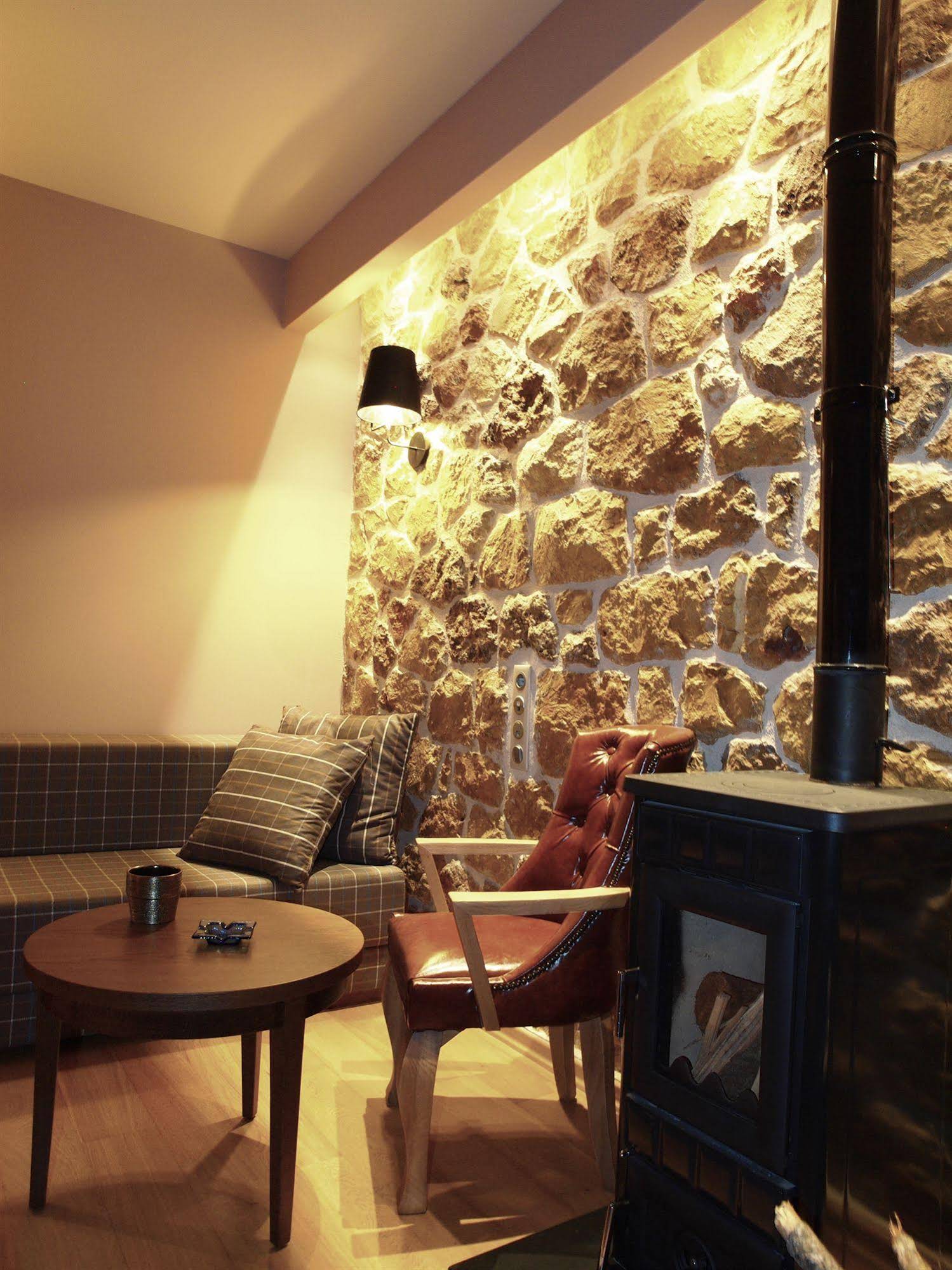 Orizontes Tzoumerkon Hotel Resort