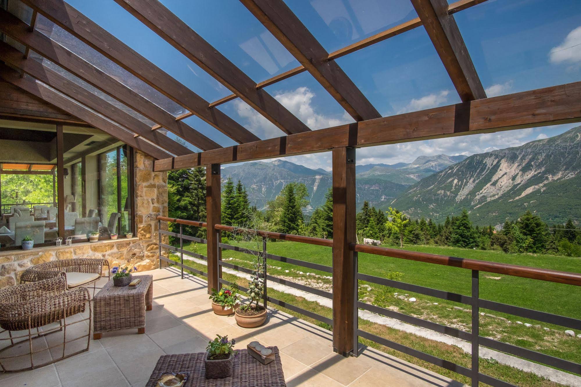Orizontes Tzoumerkon Hotel Resort