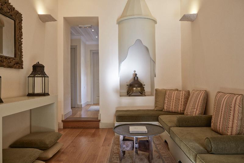 The Captain’s House Boutique Hotel