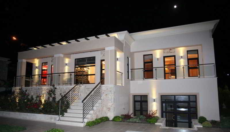 Karvouno Villas