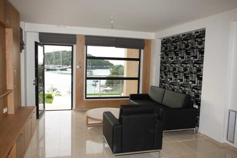 Karvouno Villas