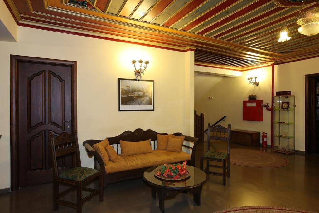 Drakolimni Hotel
