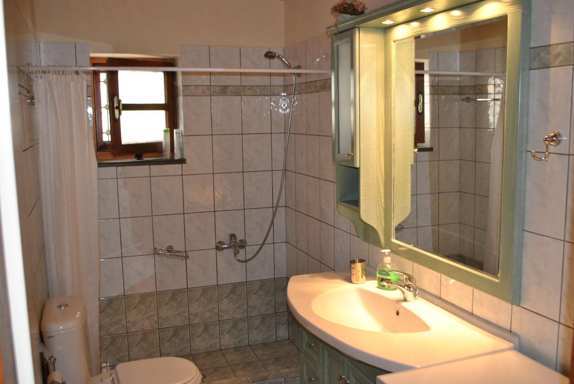 Guest House Rodami