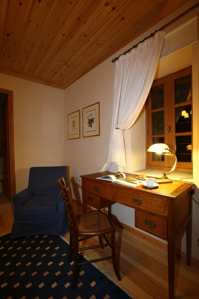 Rodia Boutique Hotel