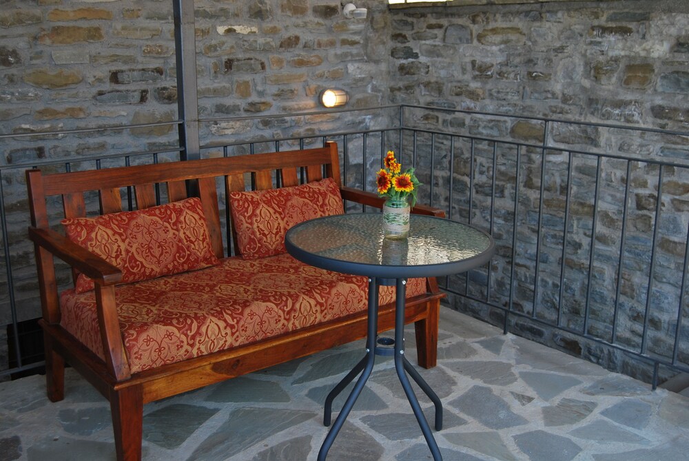 Rodia Boutique Hotel