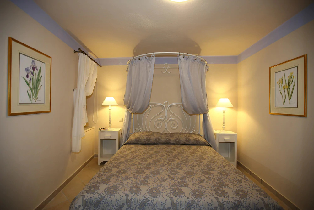 Rodia Boutique Hotel