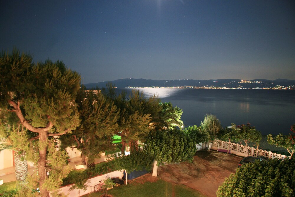 Pension Akrogiali