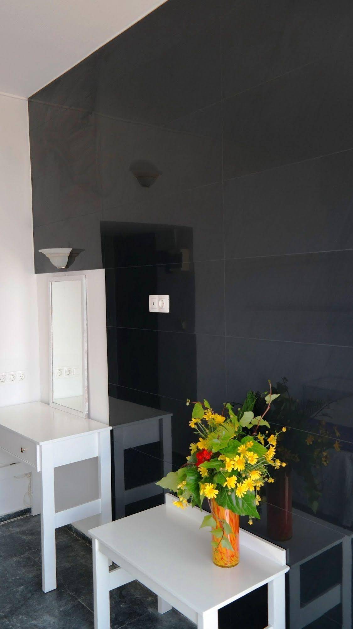 Porto Evia Boutique Hotel