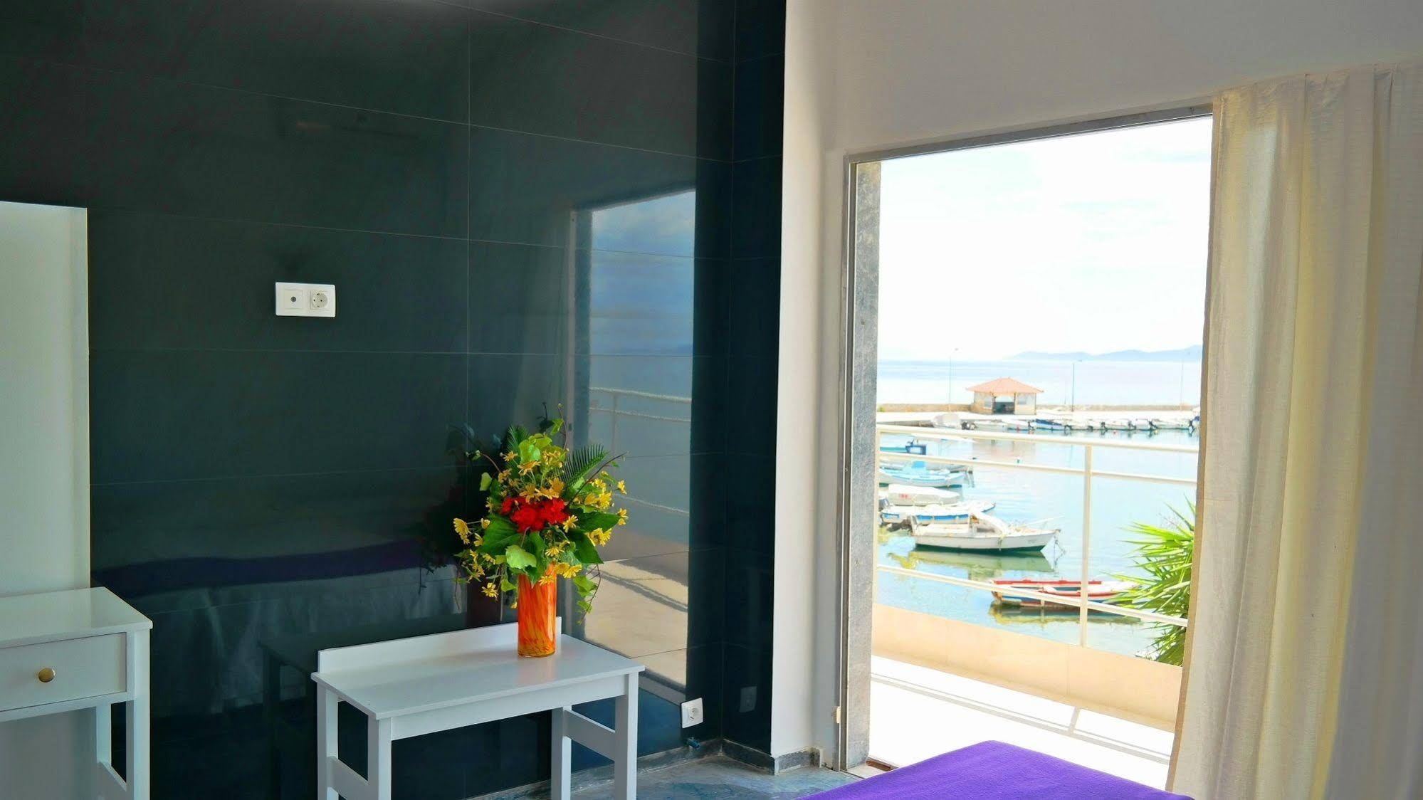 Porto Evia Boutique Hotel