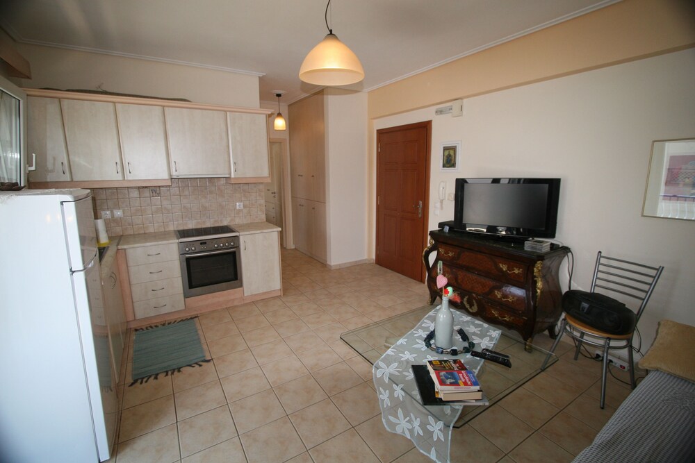 Chalkida Apartments