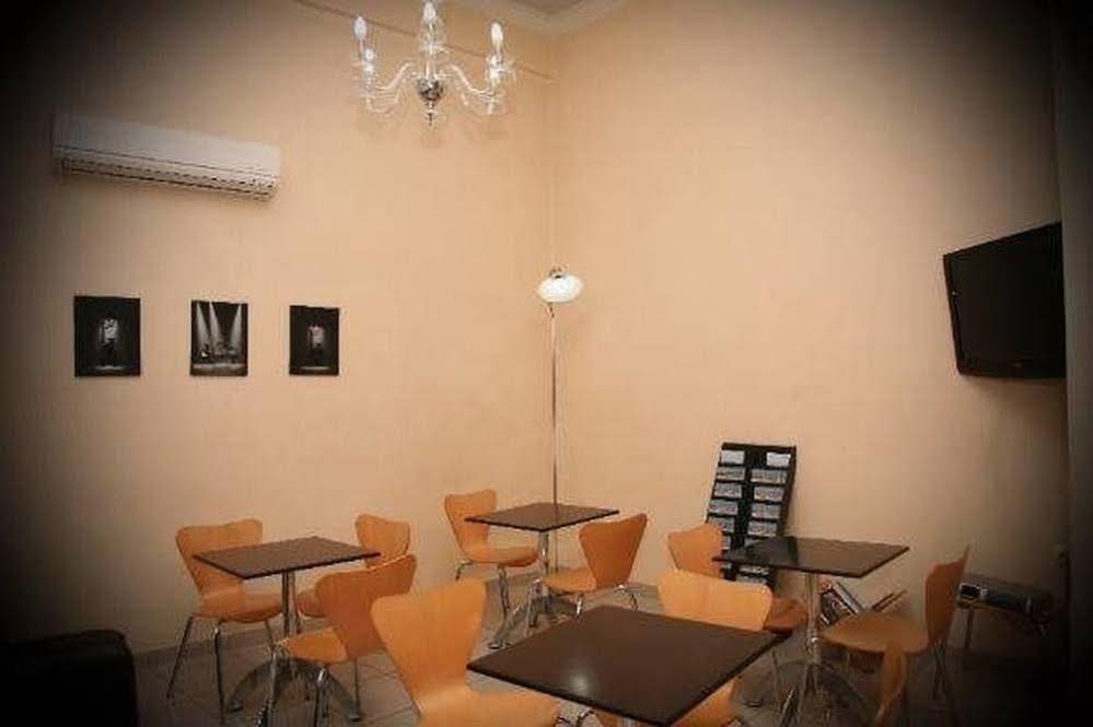Hotel Kentrikon