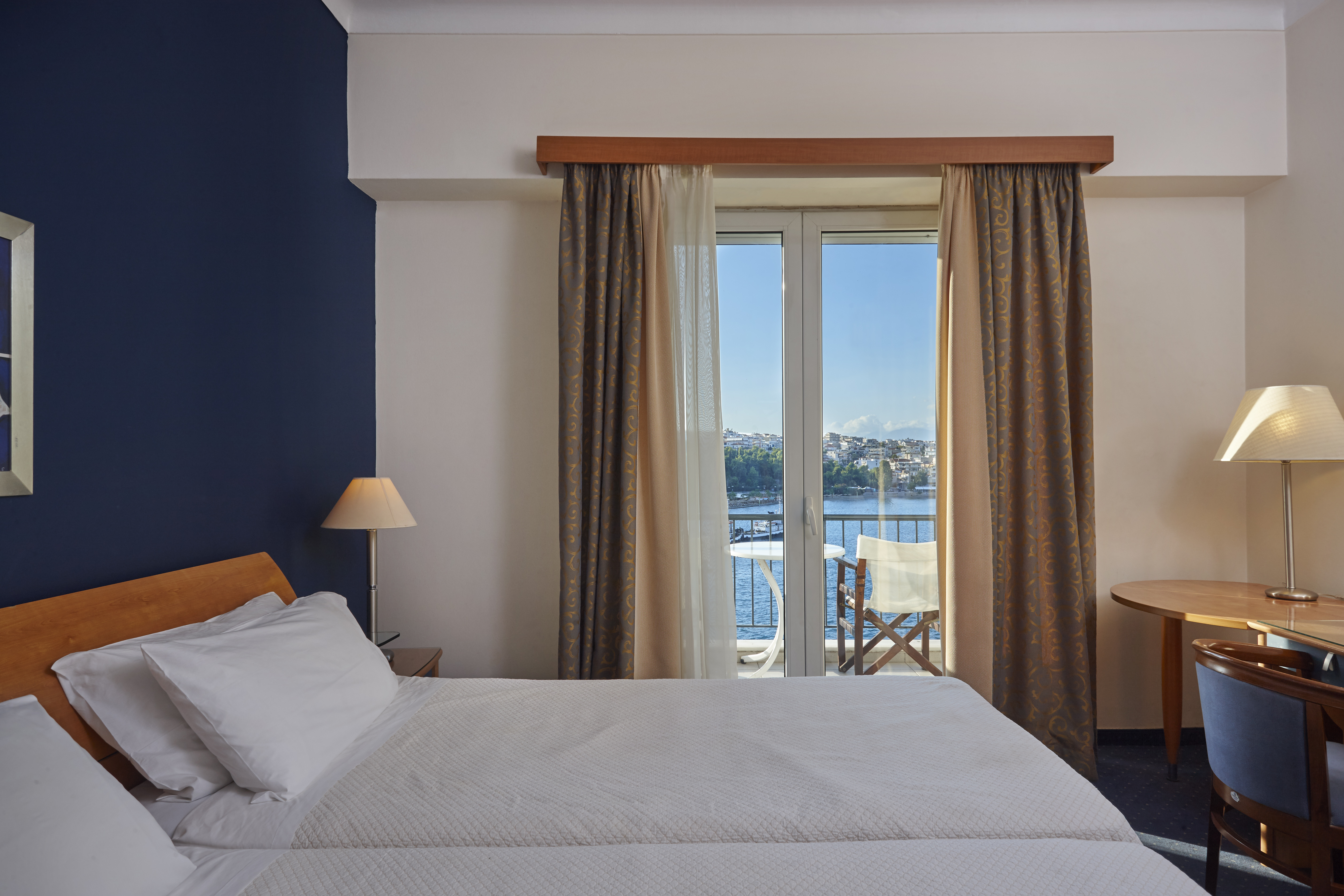Lucy Hotel