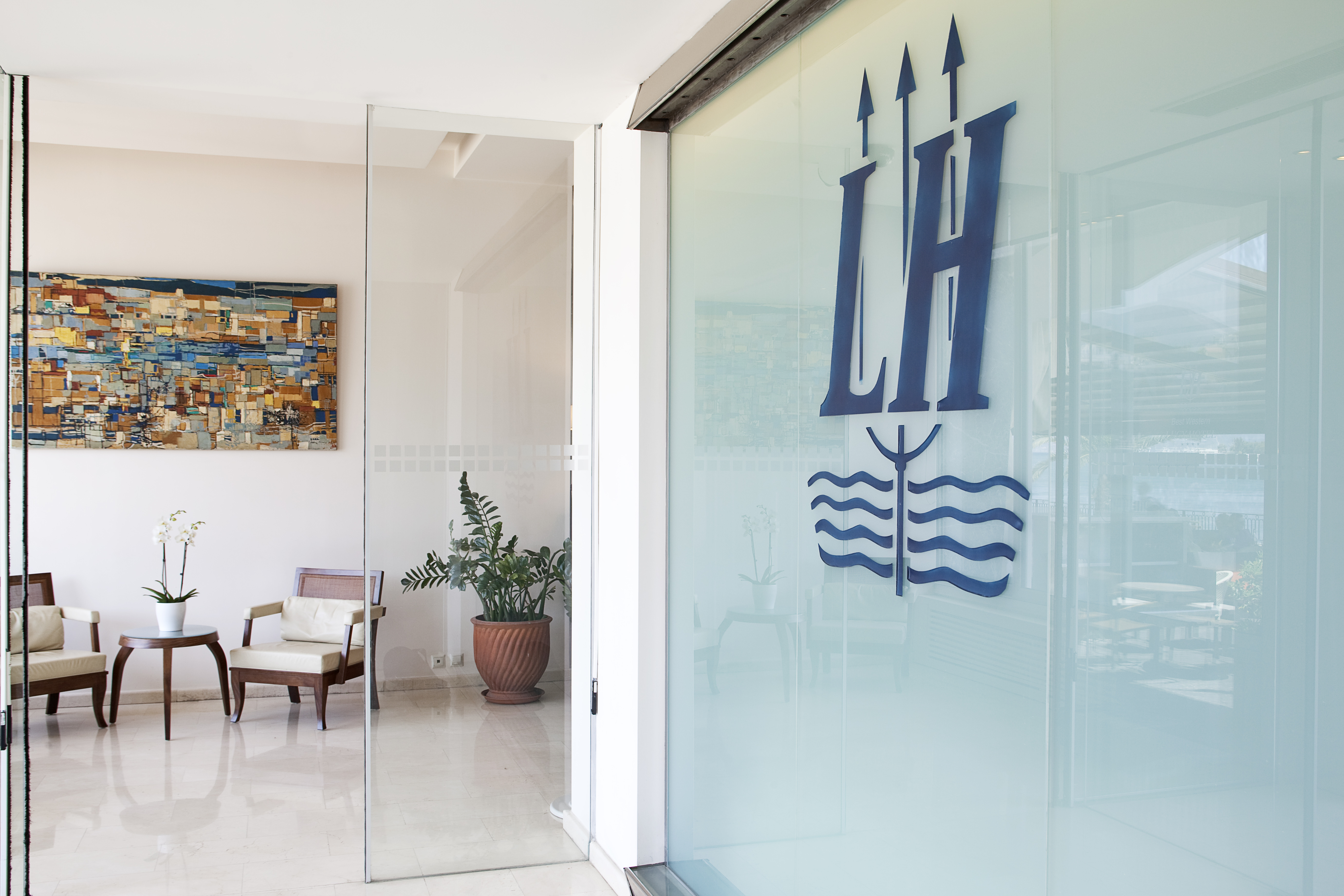 Lucy Hotel
