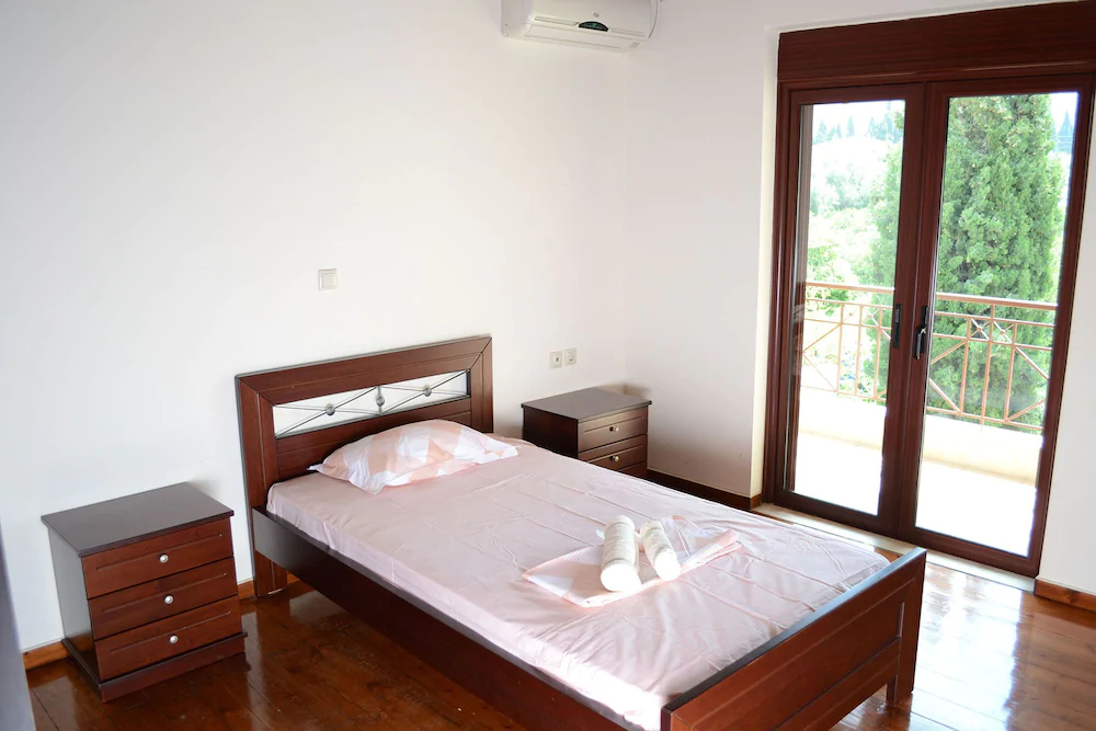 Villa Bella Loukisia