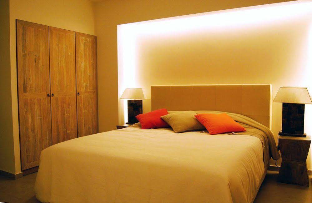 Astrolabe Hotel
