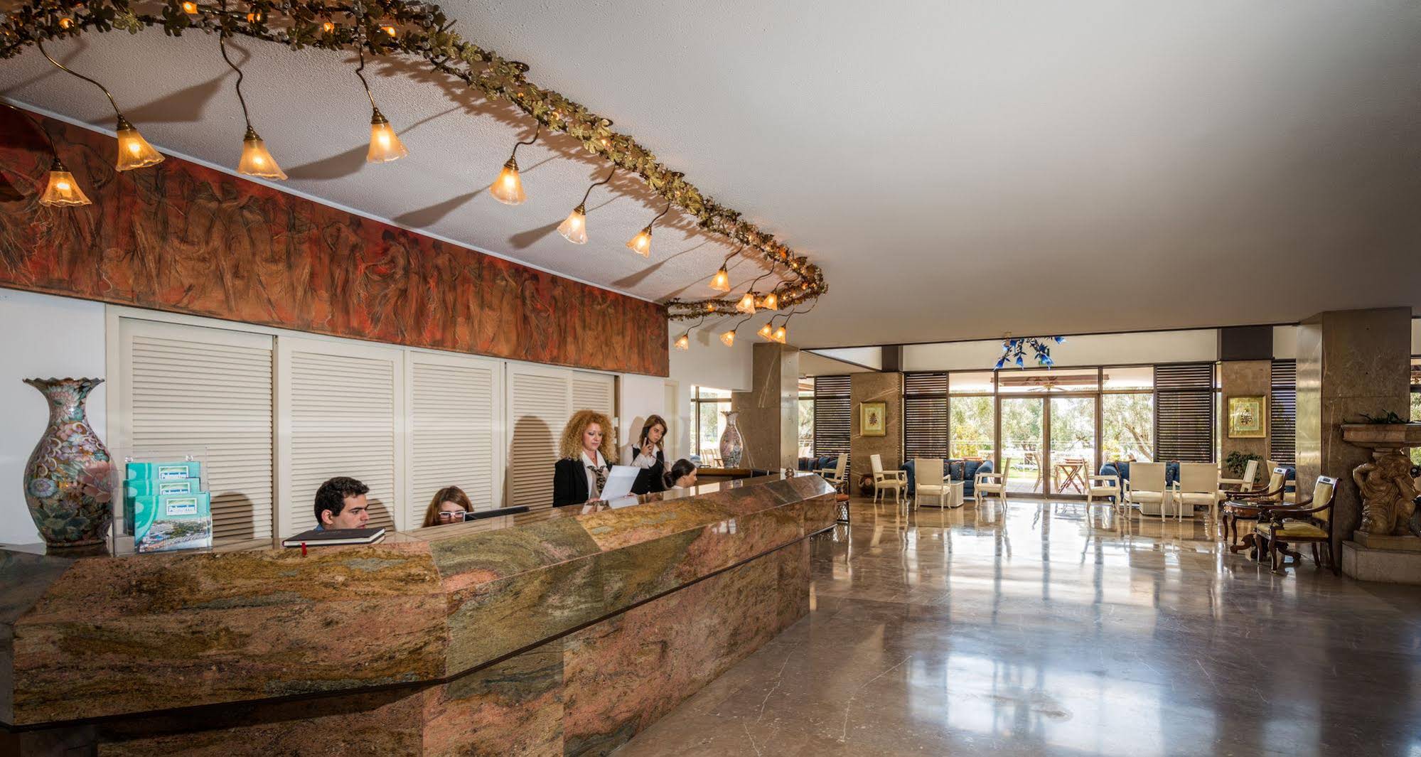 Palmariva Beach Hotel