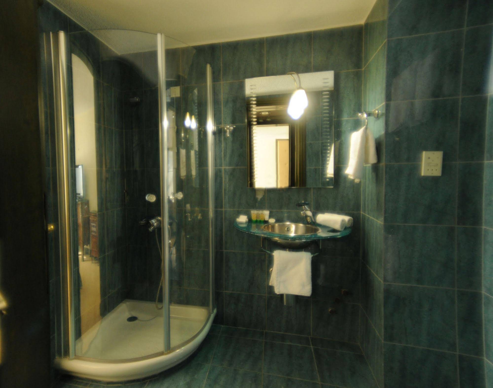 Palmariva Beach Hotel