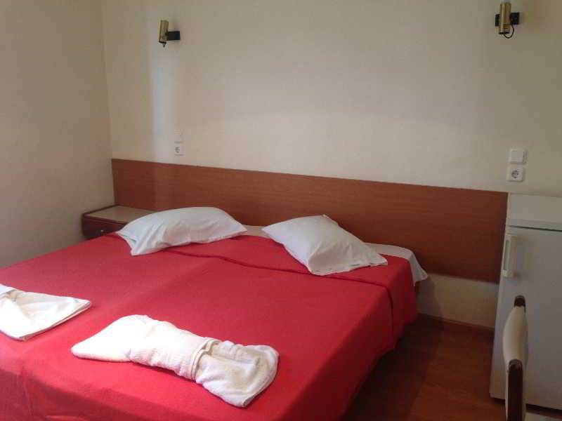 Noufara Hotel