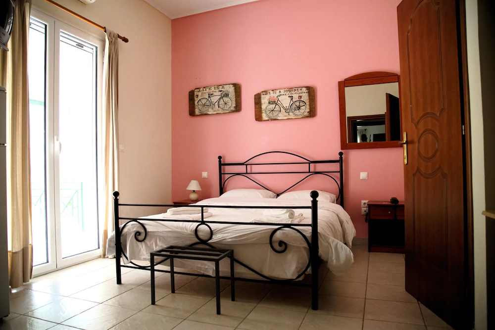 Tsertos Apartments