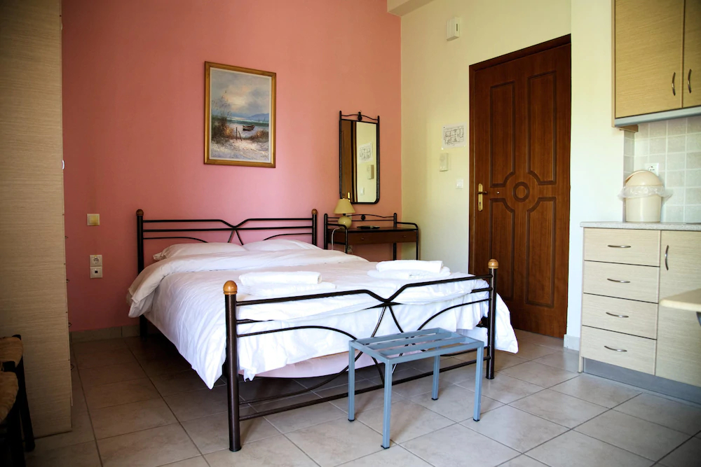 Tsertos Apartments