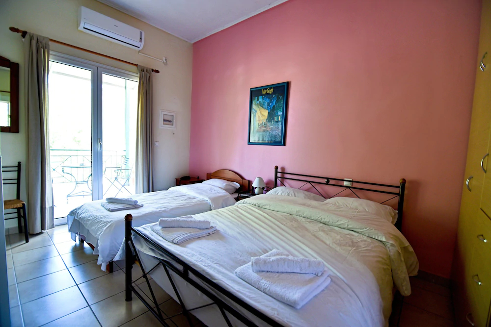Tsertos Apartments
