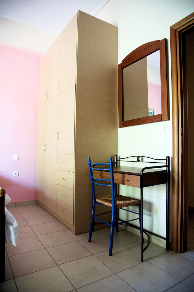 Tsertos Apartments