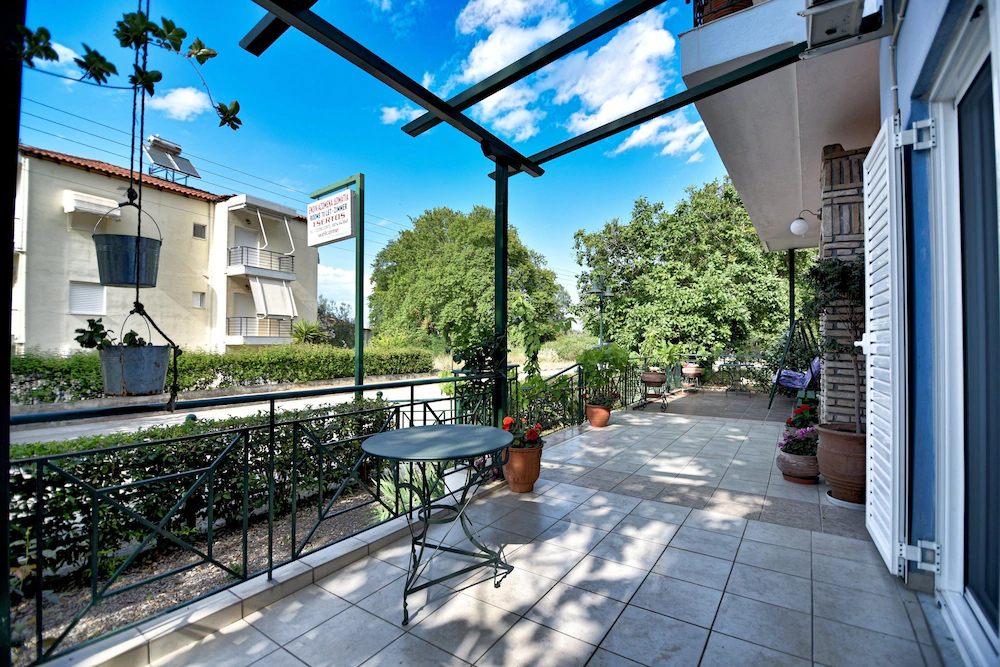 Tsertos Apartments