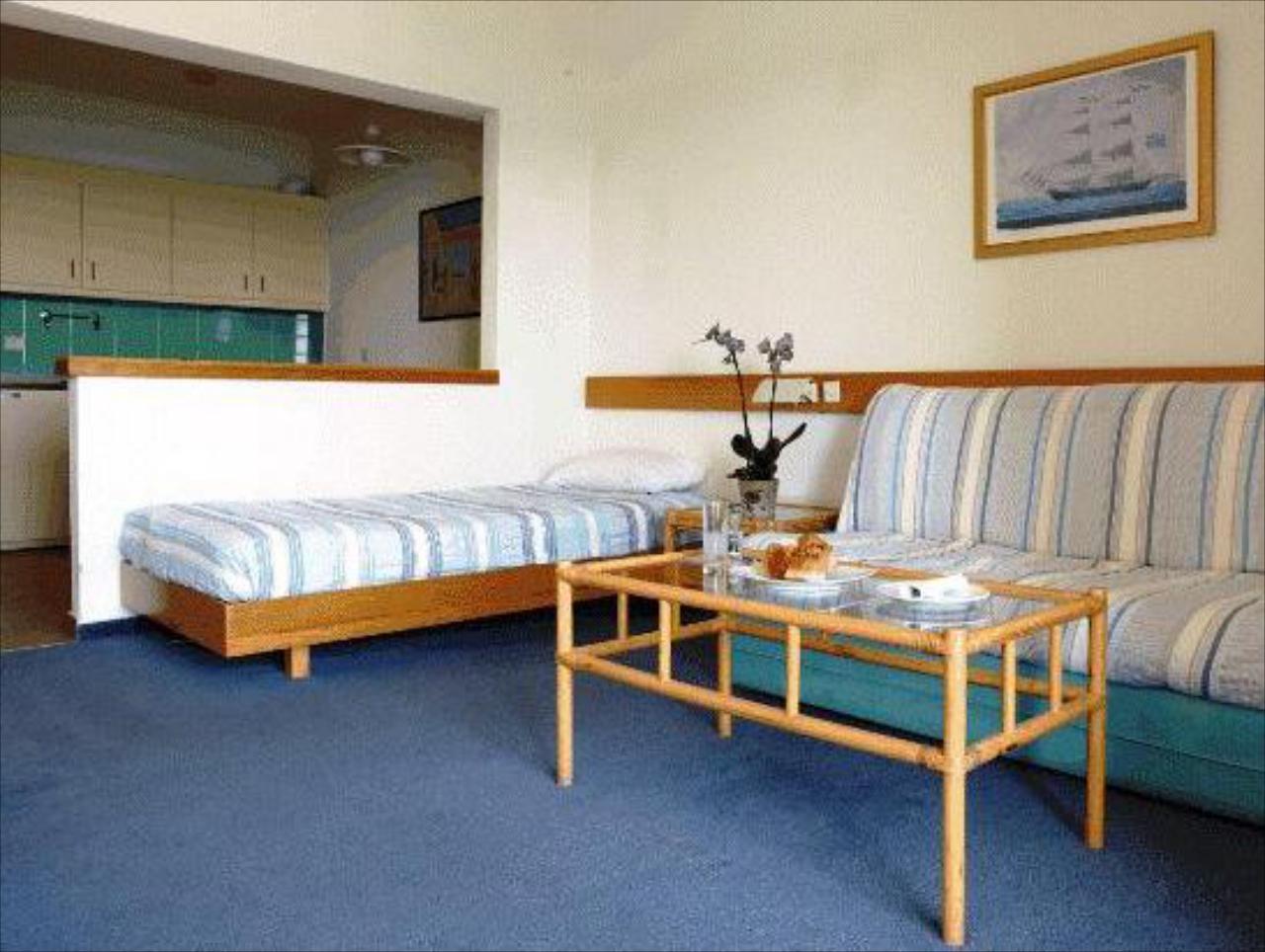 Apollon Suites