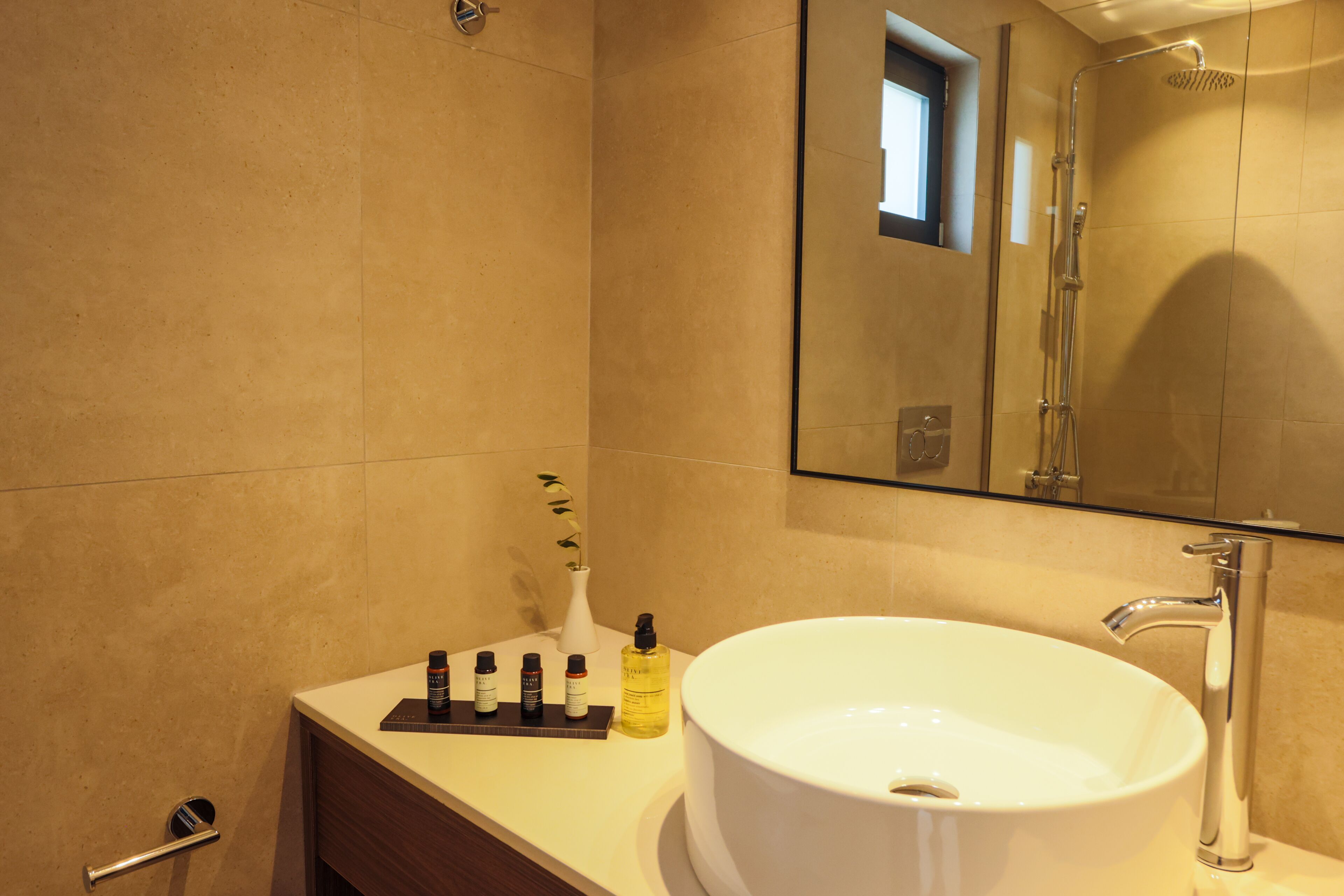 Elivia Boutique Suites