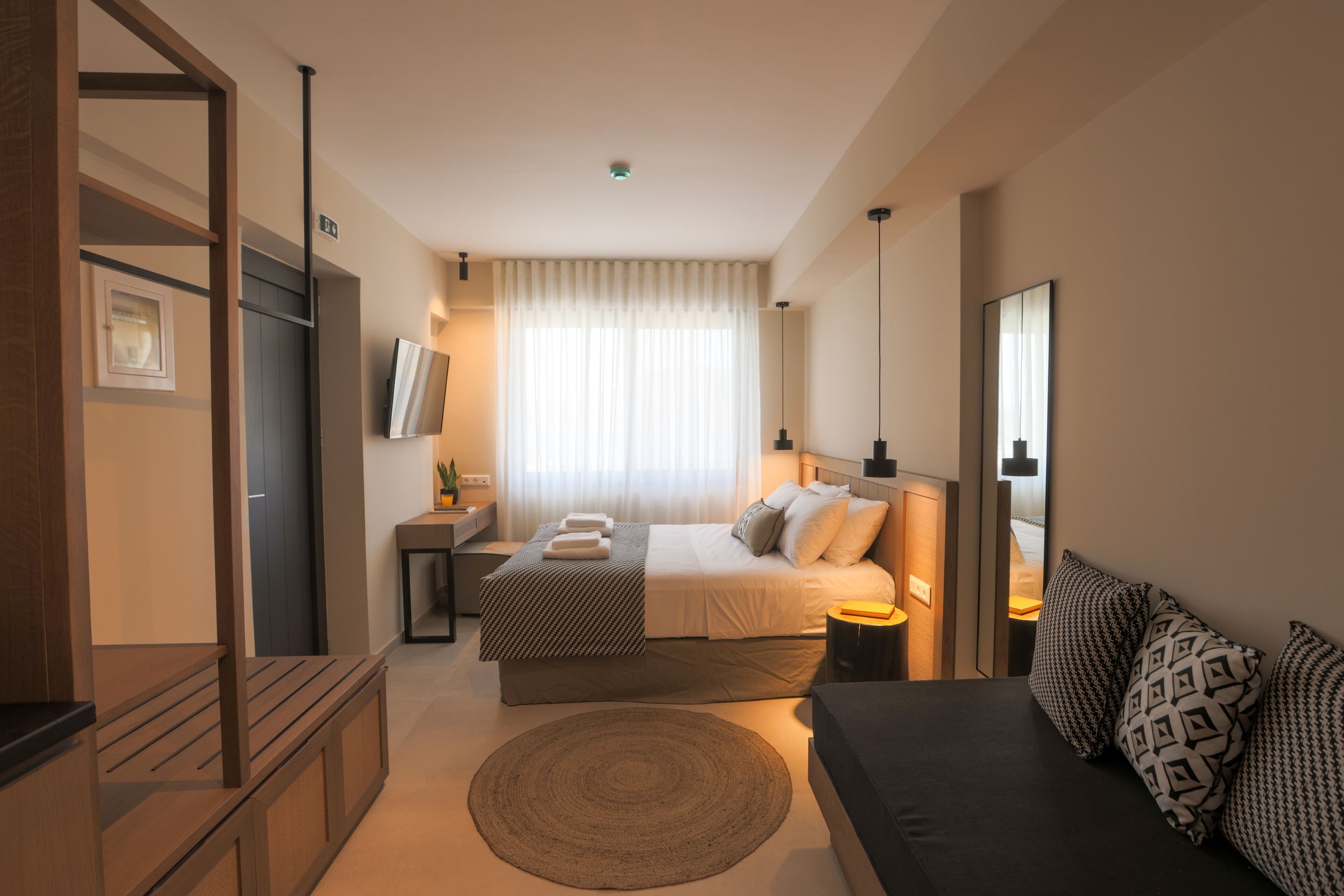 Elivia Boutique Suites