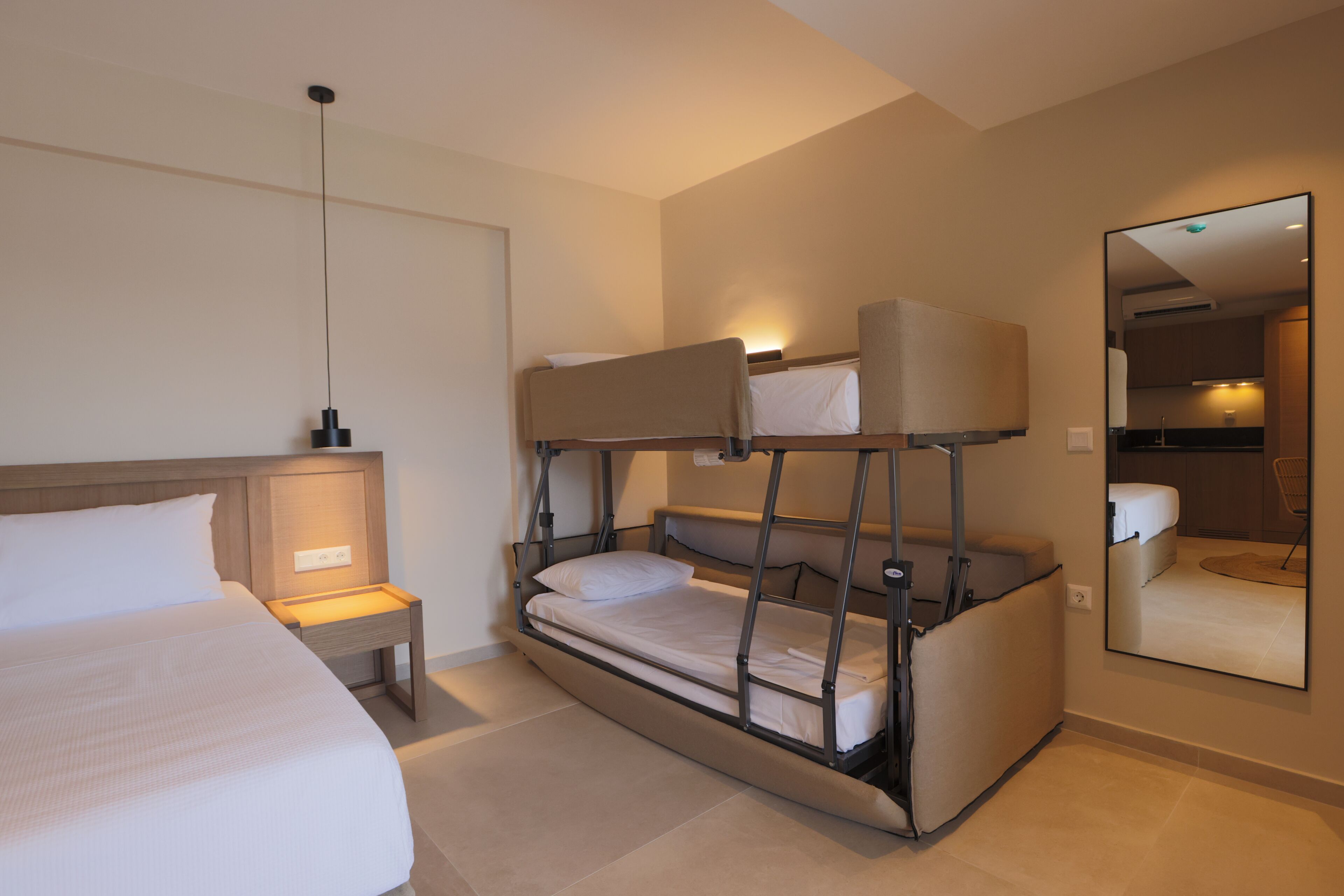 Elivia Boutique Suites