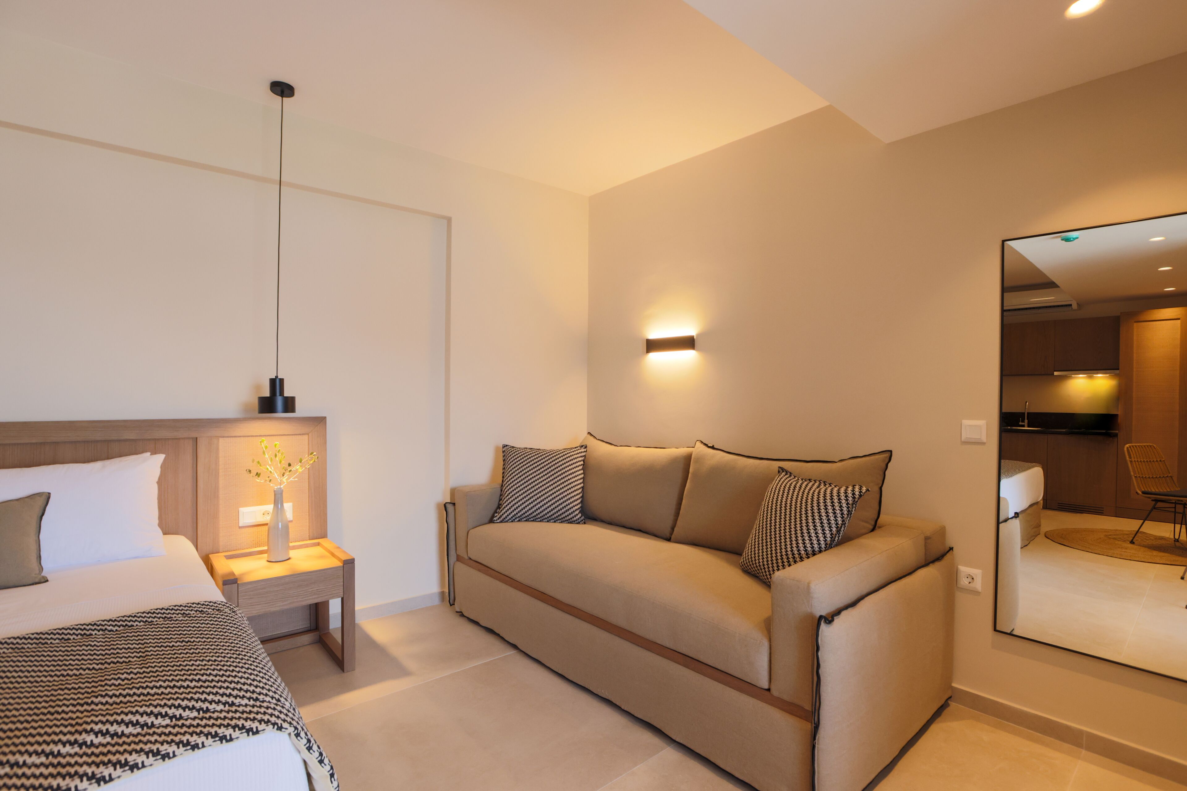 Elivia Boutique Suites