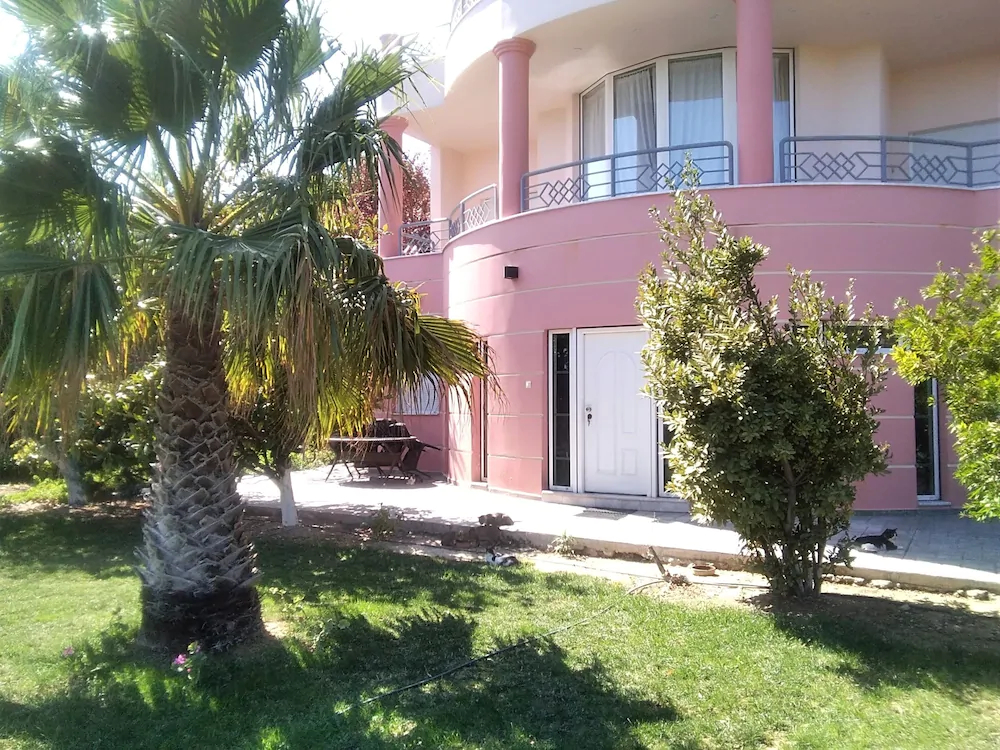 Villa Serenity