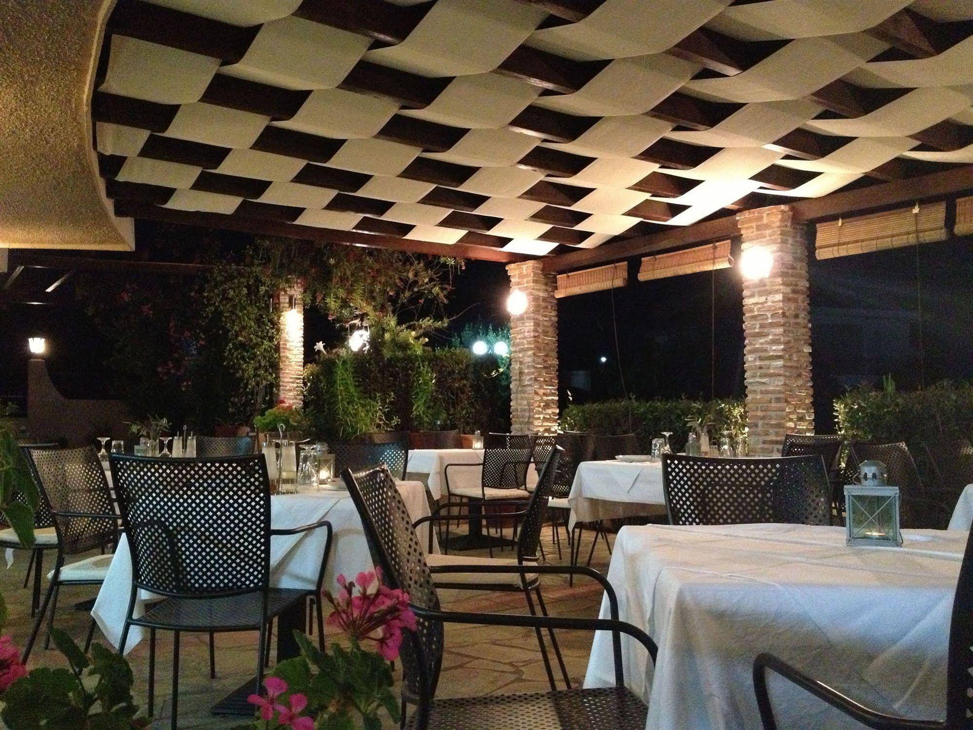 Hotel Souris