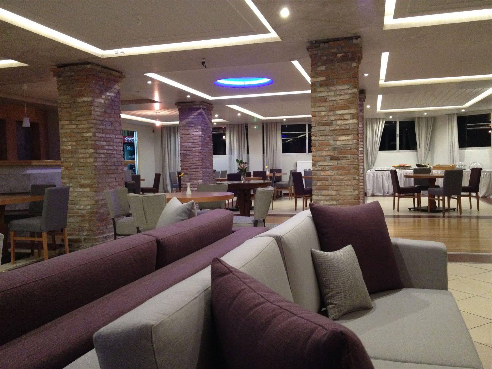 Hotel Souris
